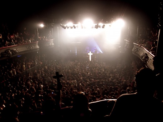 JUSTICE – AGENT / LIVE SHOW PRODUCER (2004 – 2008)